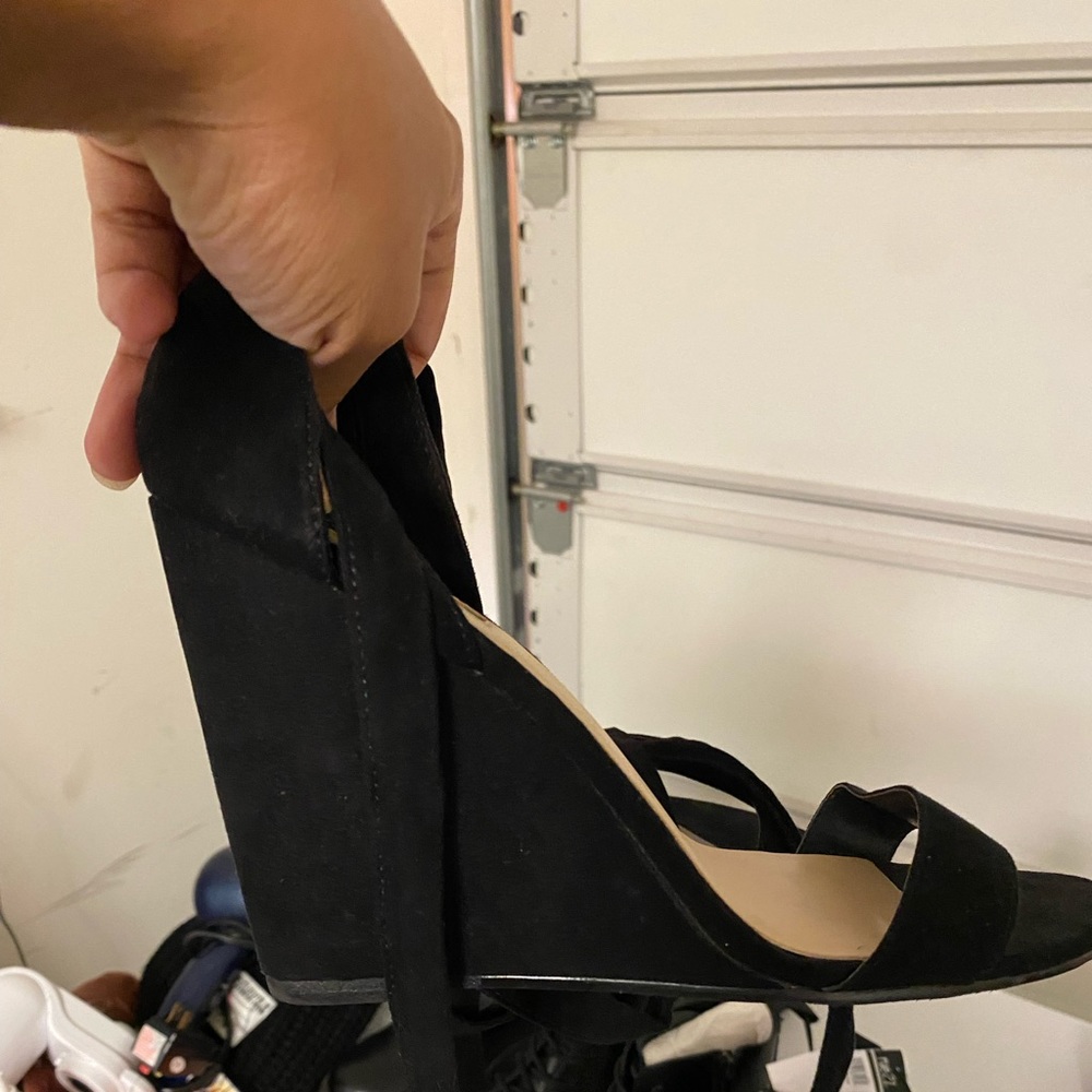 Ankle Wedged Sandals - Picture 2 of 3